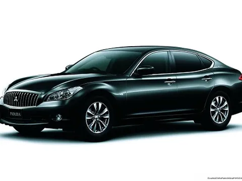 Mitsubishi bất ngờ ra mắt xe sang